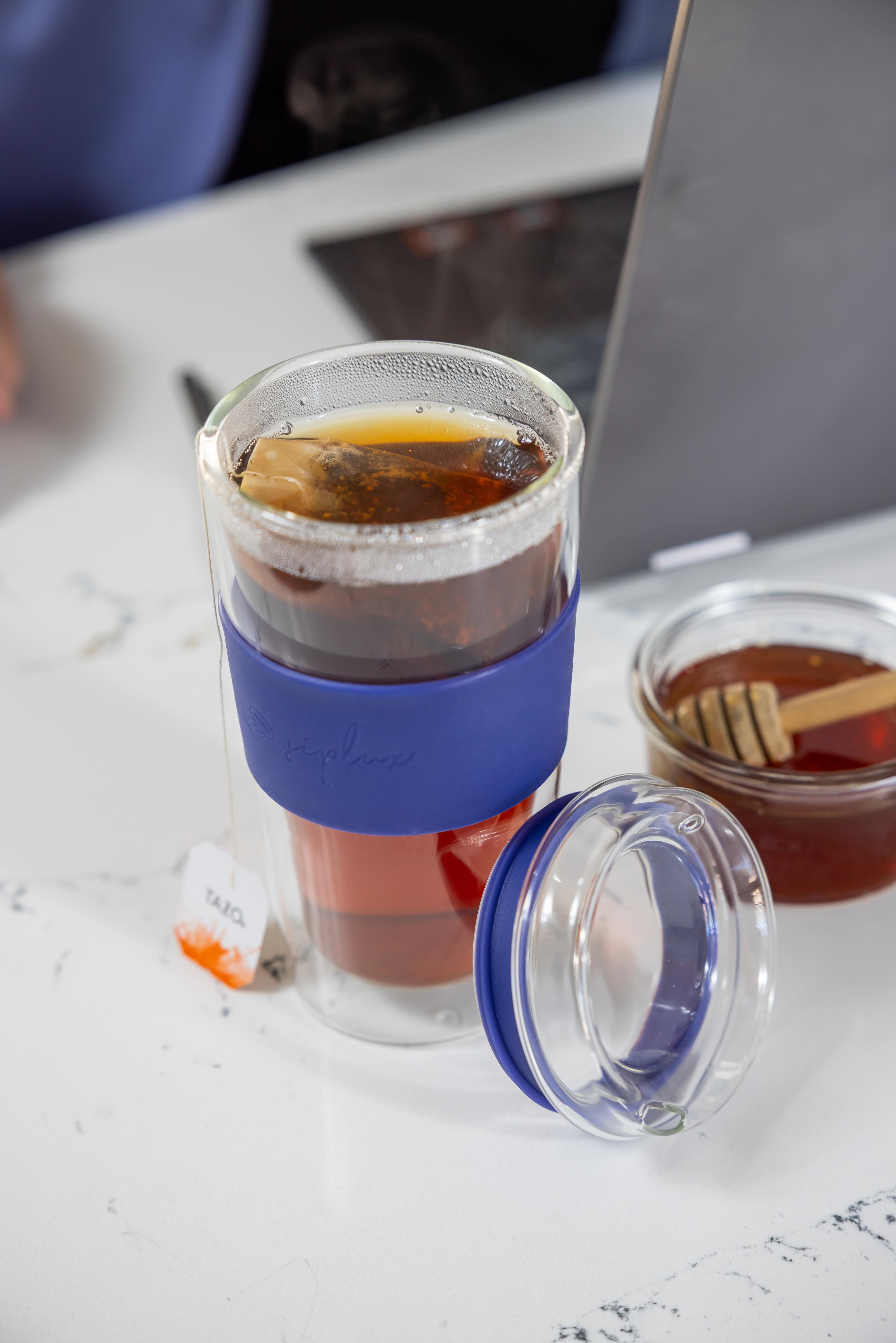 SipLux® Glass Travel Cup